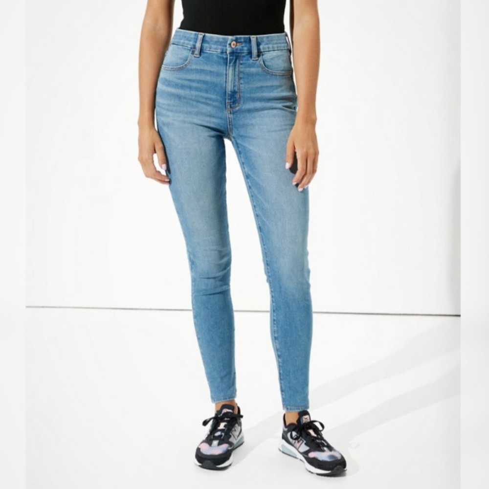 American eagle light wash jegging